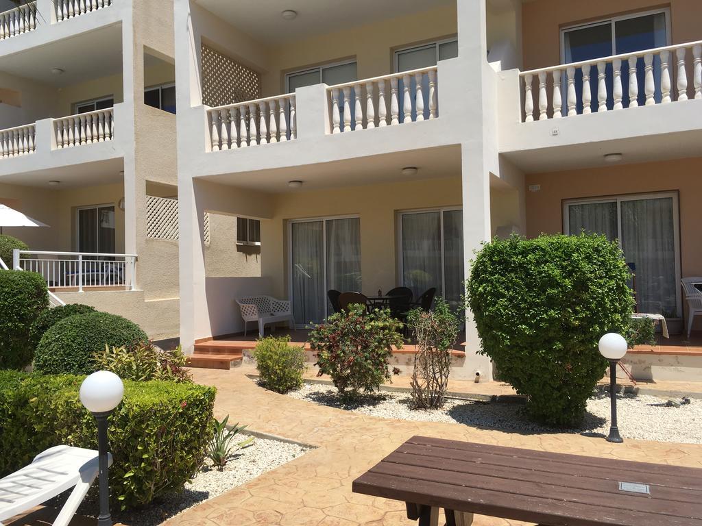 Diana Gardens Apartman Paphos Kültér fotó
